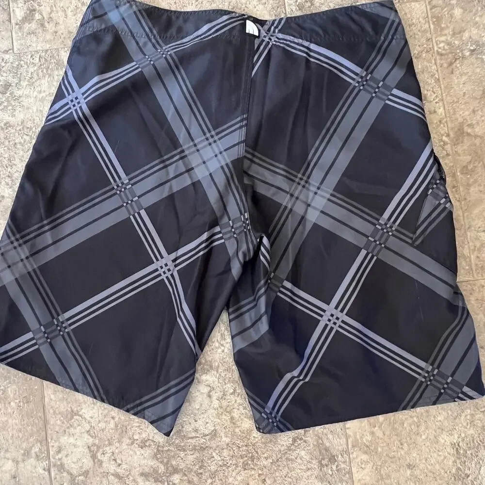 The North Face Black Gray Print Swimwear Board Shorts, Men's 36